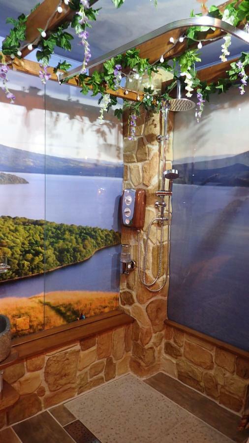 Birchwood Guest Lodge Balmaha Ngoại thất bức ảnh
